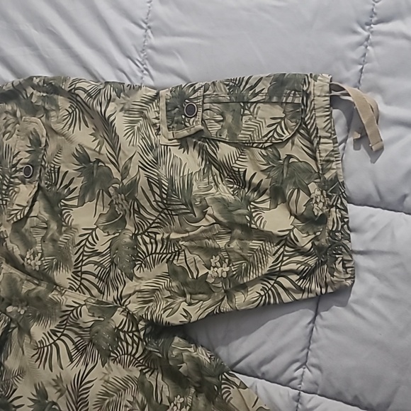 Men's shorts - Picture 6 of 6